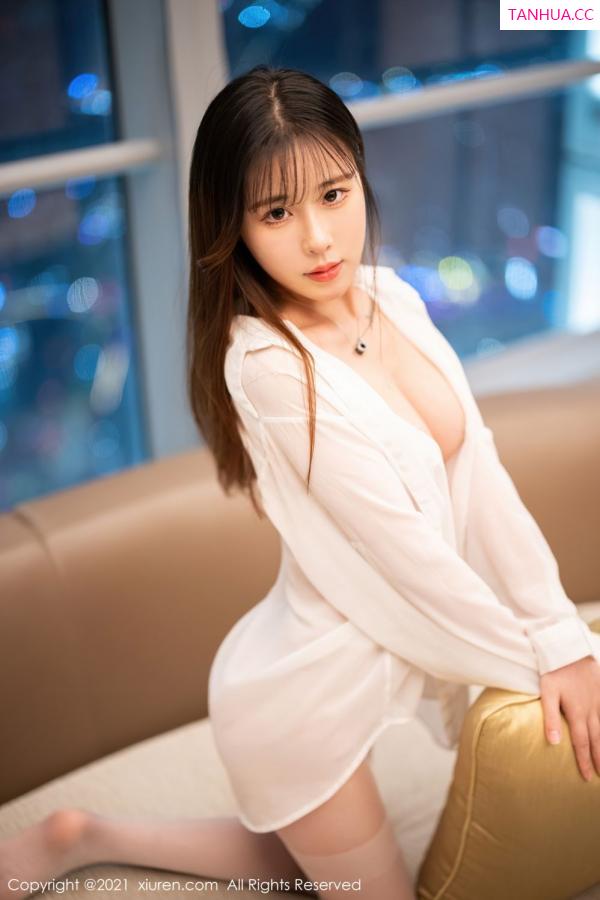 甜熙Dora  新人模特甜熙Dora 经典的白衬衫系列第33张图片
